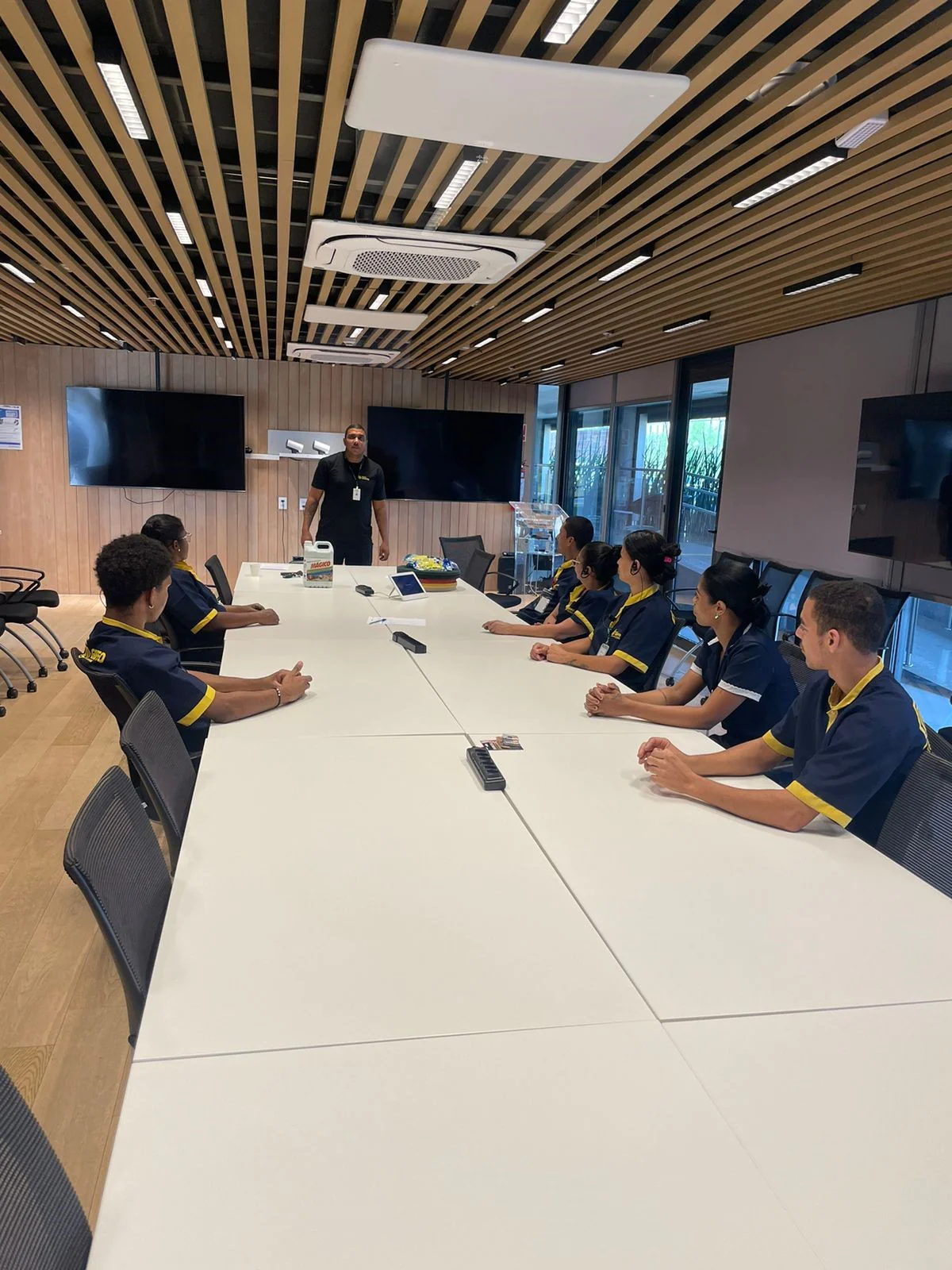 A Importância do Treinamento de Funcionários Terceirizados: Garantindo a Qualidade no Atendimento